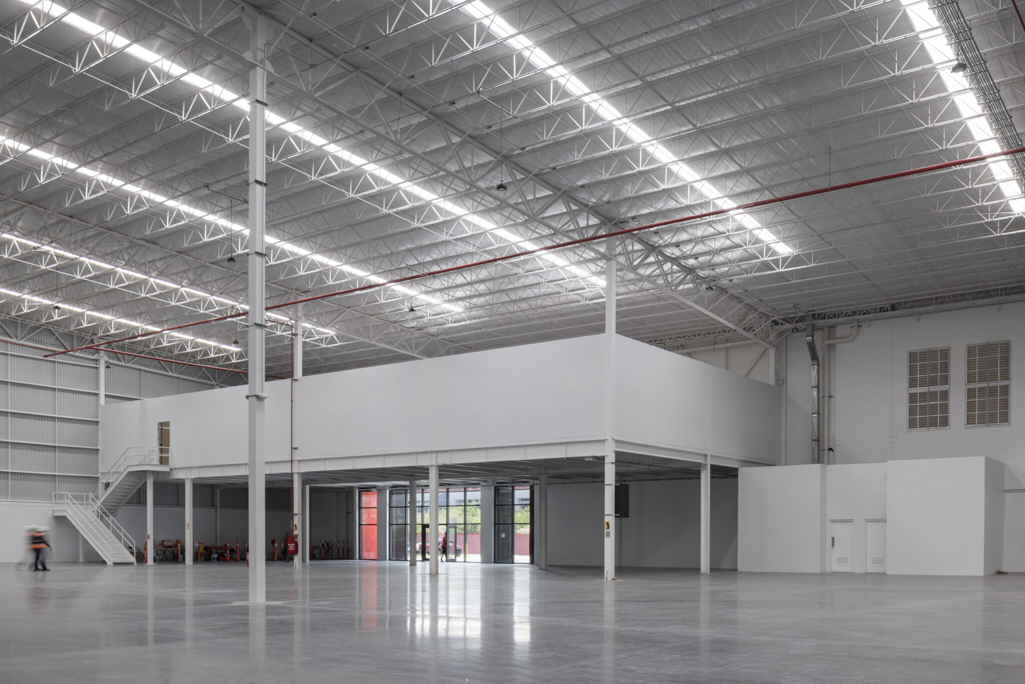 ProximityParks San Pedro | Last Mile Logistics Industrial Real Estate | Parque Industrial para logística en Monterrey Interior Mezzanine Oficinas