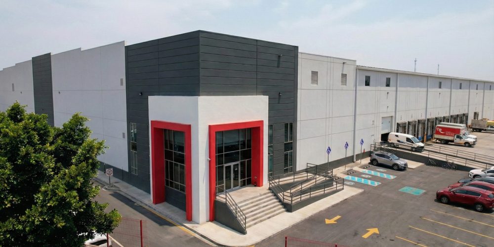 Fachada ProximityParks Vallejo I | Last Mile Logistics Industrial Real Estate | Parque Industrial para logística en Ciudad de México